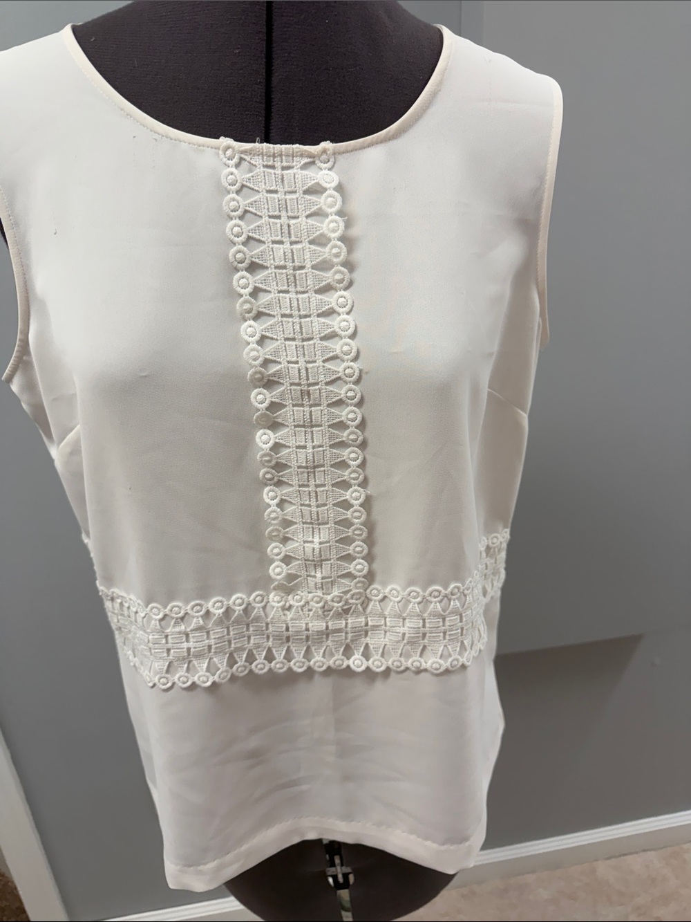 Tommy Hilfiger Cream Lace-Trim Sleeveless Top